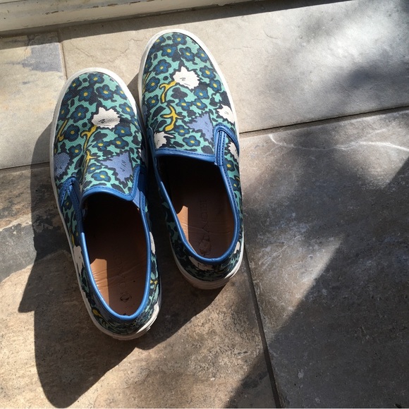 Coach 7.5 floral sneaker - Picture 2 of 3